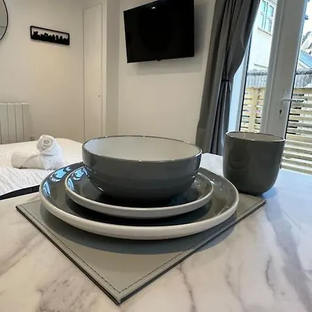 Whitsun - Brand New Listing! شقة *