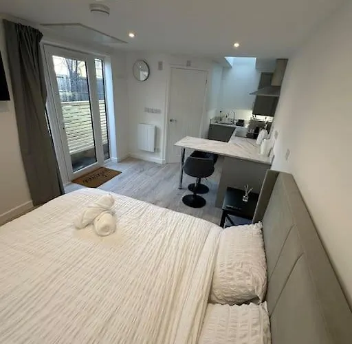 Whitsun - Brand New Listing! Apartmán *